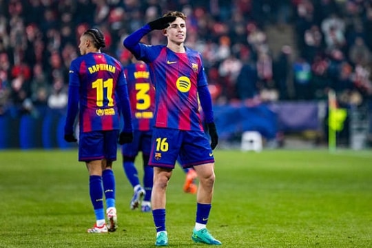 MU sẵn sàng chi 100 triệu euro cho Fermin Lopez: Kế hoạch thay thế Bruno Fernandes