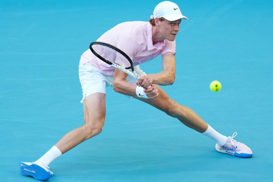Jannik Sinner san bằng kỷ lục của Federer và Alcaraz tại Miami Open 2026