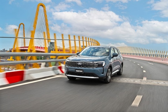 Giá xe Ford Territory 2026: Chi tiết bảng giá lăn bánh và ưu đãi tháng 3/2026