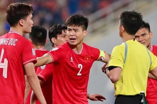 HLV Kim Sang-sik chốt ban cán sự tuyển Việt Nam: Đỗ Duy Mạnh tiếp tục giữ băng thủ quân