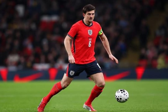 Maguire đeo băng thủ quân, dàn sao Man Utd tỏa sáng trong trận hòa của tuyển Anh