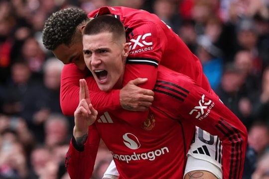 Benjamin Sesko bùng nổ tại MU: Bước ngoặt tâm lý từ Michael Carrick