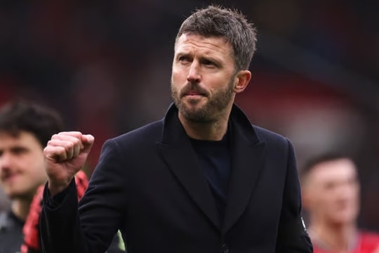 MU chi 104 triệu bảng cho Camavinga và Nico Paz: Kế hoạch đại tu của Michael Carrick