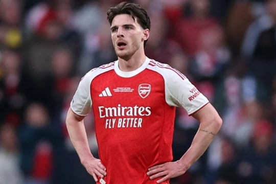 Mikel Arteta tái hiện chiêu bài của Sir Alex để bảo vệ quân số Arsenal trước giai đoạn nước rút