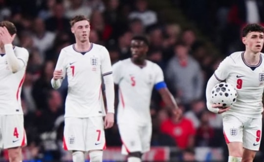 Thua sốc Nhật Bản tại Wembley, tuyển Anh đối mặt làn sóng tẩy chay Foden và Palmer