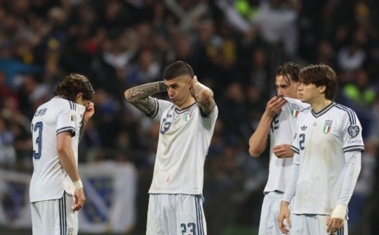 Tuyển Ý lỡ hẹn World Cup sau thất bại đau đớn trước Bosnia trên chấm luân lưu