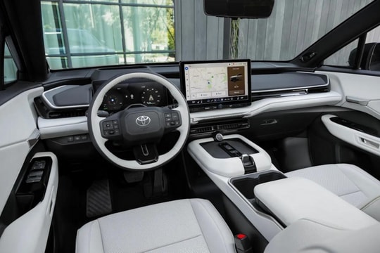 Toyota Highlander EV so găng Hyundai Ioniq 9 và Kia EV9: Thế trận SUV điện 7 chỗ