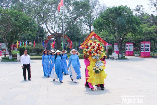 Trung ương Hội Liên hiệp Phụ nữ Việt Nam dâng hoa, dâng hương tại Khu Di tích Quốc gia đặc biệt Kim Liên