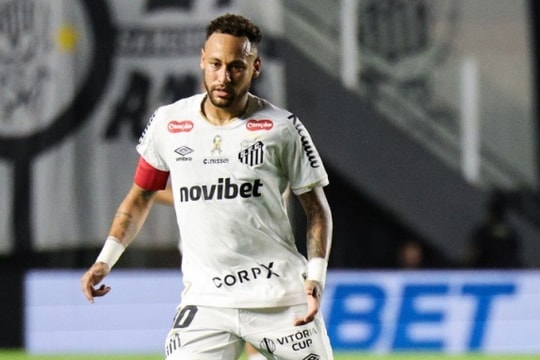 Neymar rực sáng với kiến tạo đẳng cấp giúp Santos hạ gục Remo