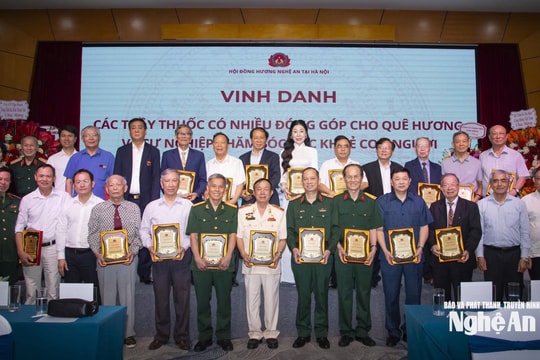 Thầy thuốc Nghệ An tại Hà Nội, lan tỏa y đức, hướng về quê hương