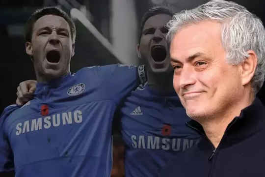 Jose Mourinho và di sản niềm tin: Khi những gã đàn ông thép rơi lệ