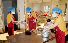 Siết chặt quản lý bếp ăn trường học sau loạt vụ ngộ độc