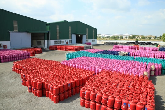 Giá gas hôm nay 8/4/2026: Bình 12kg từ 610.000 đến 695.500 đồng