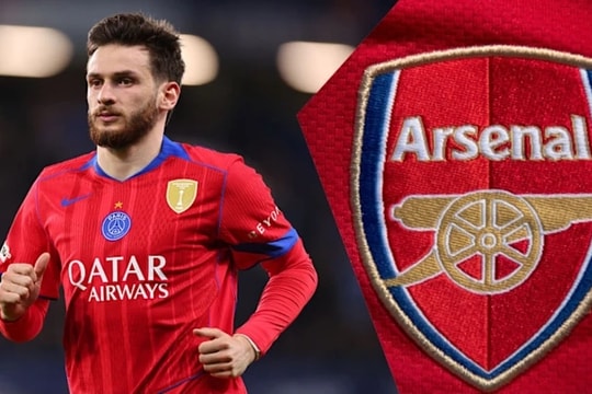 Arsenal sẵn sàng đổi Gabriel Martinelli lấy Khvicha Kvaratskhelia để hiện thực hóa tham vọng vô địch