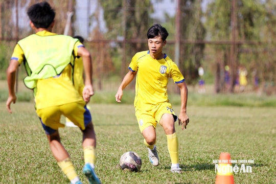 U15 Sông Lam Nghệ An gặp thử thách lớn ở bán kết