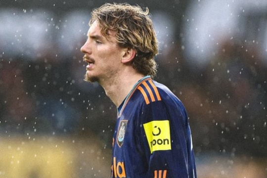 Chelsea và Newcastle cân nhắc vụ trao đổi nhân sự giữa Liam Delap và Nick Woltemade