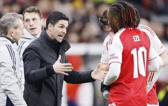 Arsenal chạm tay vào vương miện Ngoại hạng Anh hay kịch bản sụp đổ kinh điển trước Man City?