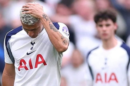 Tottenham Hotspur rơi xuống nhóm xuống hạng Ngoại hạng Anh: Hồi chuông báo động cho De Zerbi