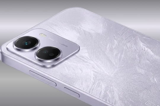 Phân tích Redmi R70m: Mẫu smartphone màn hình 6.9 inch và pin 6,300 mAh sắp ra mắt
