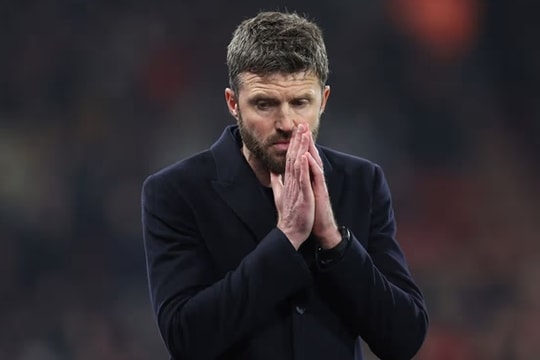 Michael Carrick tiến gần ghế HLV trưởng Man United sau bước ngoặt từ Luis Enrique