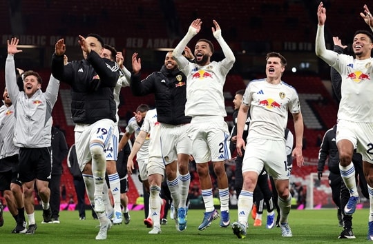 Leeds United viết lại lịch sử 43 năm tại Old Trafford: Bước ngoặt trụ hạng vĩ đại