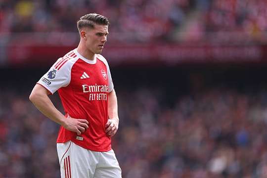 Arsenal sụp đổ trước Bournemouth: Khi cơn giận của Gyokeres phơi bày sự bế tắc