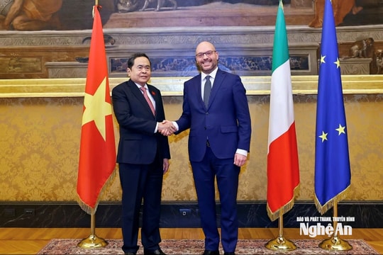 Chủ tịch Quốc hội Trần Thanh Mẫn hội đàm với Chủ tịch Hạ viện Italia Lorenzo Fontana