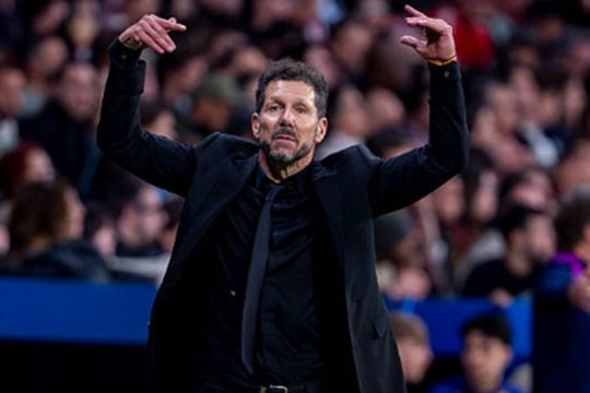 Atletico Madrid vào bán kết Champions League: Bản lĩnh Simeone và sai lầm của Hansi Flick