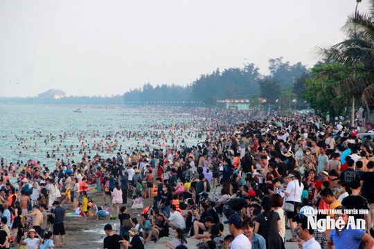 Năm 2026, du lịch Nghệ An phấn đấu đón 10,4 triệu lượt khách, doanh thu đạt 12.500 tỷ đồng