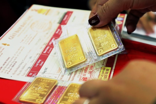 Giá vàng hôm nay 18/4/2026: Giá vàng SJC, nhẫn 9999, vàng nữ trang 24K 18K và giá vàng thế giới