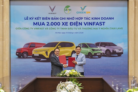 Hãng Taxi Lavi mua 2.000 xe điện VinFast nhằm thay thế toàn bộ dàn xe xăng truyền thống