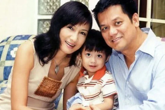"Nữ hoàng ảnh lịch" Hiền Mai: Nhan sắc thời chưa son phấn và cuộc sống viên mãn bên con trai tài năng