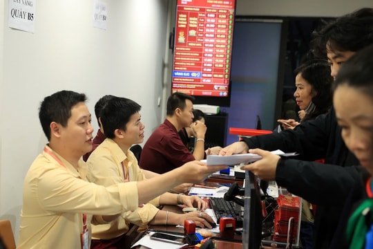 Giá vàng hôm nay 20/4/2026: Giá vàng SJC, nhẫn 9999, vàng nữ trang 24K 18K và giá vàng thế giới