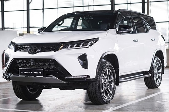 Toyota Fortuner 2026: Chi tiết giá lăn bánh và thông số kỹ thuật mới nhất tháng 4/2026