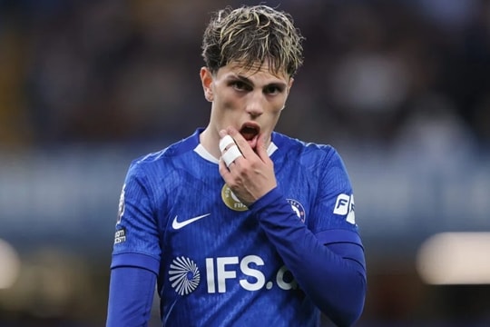 Alejandro Garnacho và sự thật nghiệt ngã trong ngày tái ngộ Manchester United
