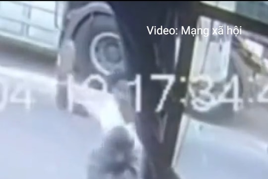 Công an xác minh clip thanh niên chặn đường hành hung người phụ nữ