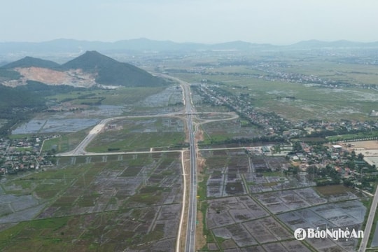 Tập trung triển khai các khu tái định cư cho Dự án Đường bộ cao tốc Vinh - Thanh Thủy