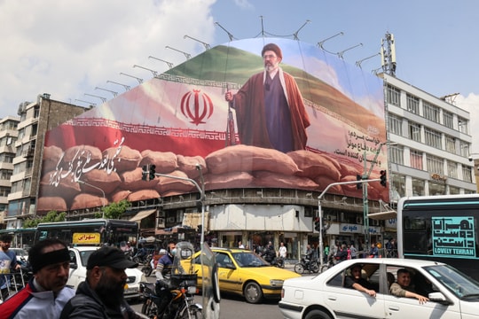 Mỹ và Iran đe dọa nối lại xung đột trước thềm hết hạn lệnh ngừng bắn