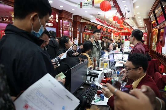 Giá vàng hôm nay 23/4/2026: Giá vàng SJC, nhẫn 9999, vàng nữ trang 24K 18K và giá vàng thế giới