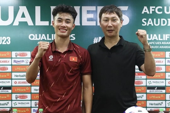 Dàn sao trẻ V-League rực sáng: HLV Kim Sang-sik tìm thấy chìa khóa cho ASIAD 20
