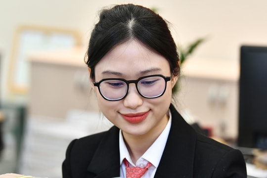 Lãi suất ngân hàng hôm nay 22/4: VietBank niêm yết mức cao nhất 10,7% mỗi năm