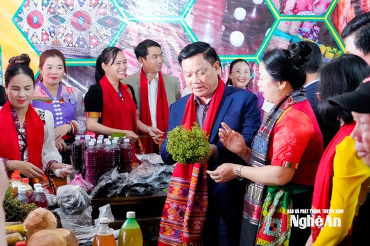 Vươn mình giữa đại ngàn: Dấu ấn 80 năm công tác dân tộc Nghệ An