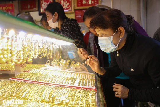 Giá vàng chiều nay 23/4/2026: Giá vàng SJC, giá vàng nhẫn 9999 và giá vàng thế giới