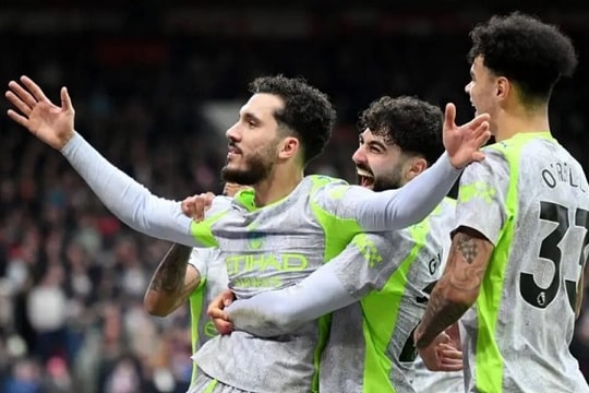 Rayan Cherki và hành trình trở thành bản hợp đồng giá trị nhất của Man City