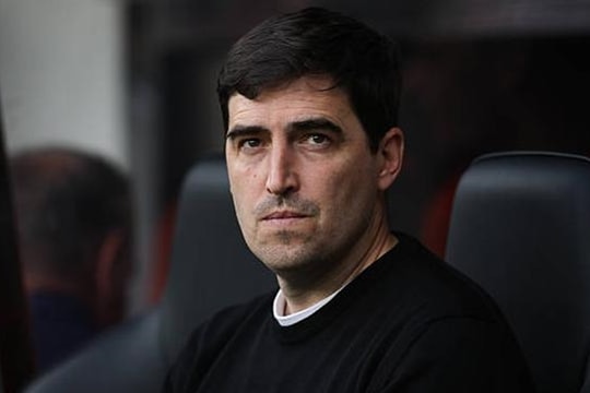 Chelsea theo đuổi Andoni Iraola: Manchester United đối mặt rủi ro lớn trên thị trường chuyển nhượng