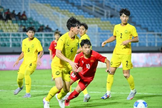 U17 Việt Nam lập kỷ lục vô địch Đông Nam Á sau chiến thắng 3-0 trước Malaysia