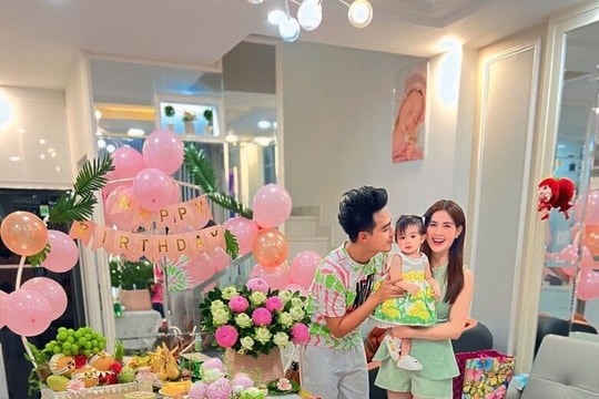 Con sao Việt bốc micro ngày thôi nôi: Quý tử nhà Mai Ngọc và ái nữ nhà Puka gây chú ý