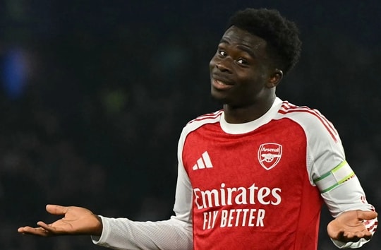 Arsenal và cơn ác mộng thiếu Bukayo Saka: Từ ứng viên vô địch đến phong độ đội hạng 9