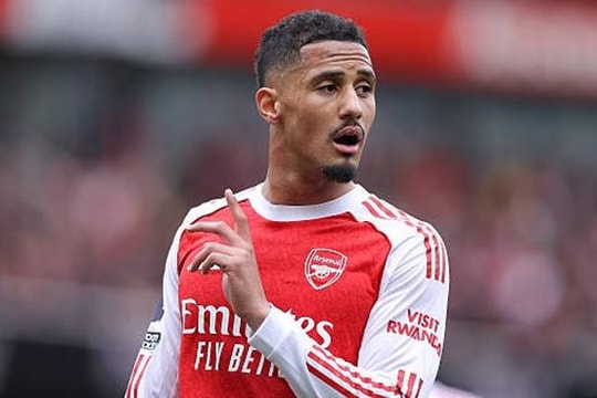 PSG sẵn sàng chi 100 triệu euro mua Saliba; MU gia nhập cuộc đua giành Anthony Gordon