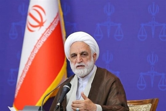 Iran vô hiệu hóa hàng nghìn bom chùm và tên lửa xuyên phá tại tỉnh Zanjan
